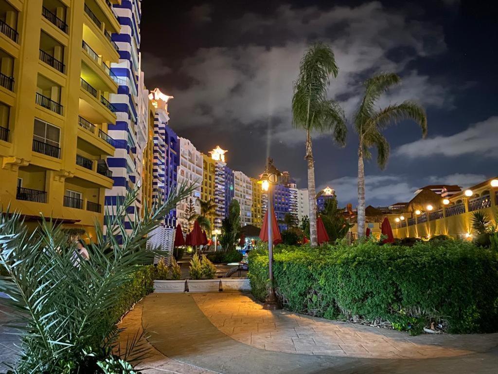Porto Marina Resort Chalets Families Only เอลอาลาเมน ภายนอก รูปภาพ
