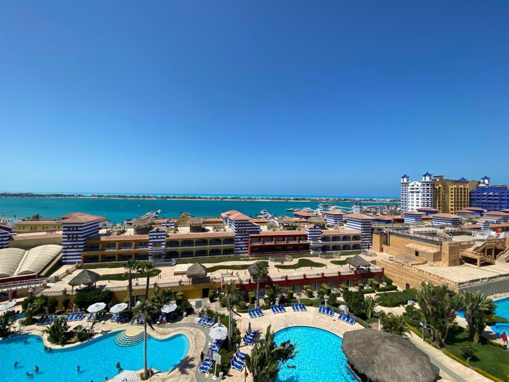 Porto Marina Resort Chalets Families Only เอลอาลาเมน ภายนอก รูปภาพ