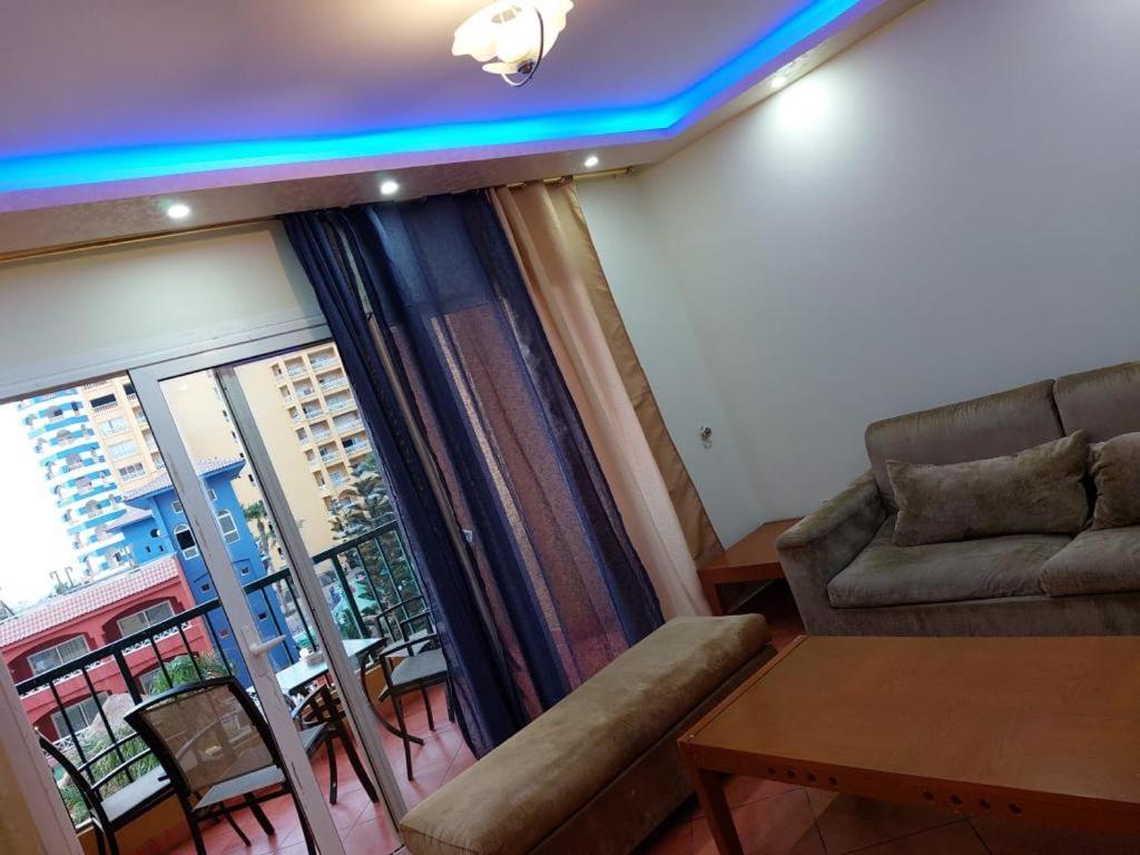 Porto Marina Resort Chalets Families Only เอลอาลาเมน ภายนอก รูปภาพ