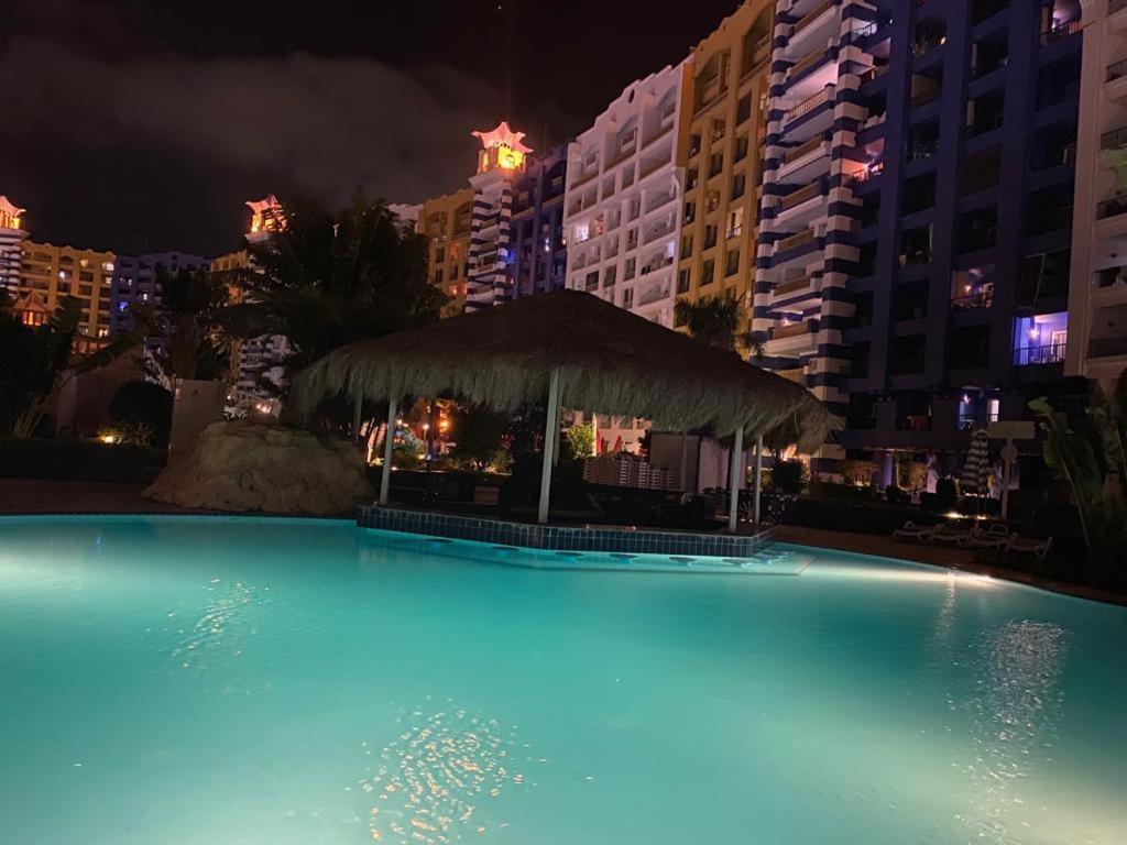 Porto Marina Resort Chalets Families Only เอลอาลาเมน ภายนอก รูปภาพ